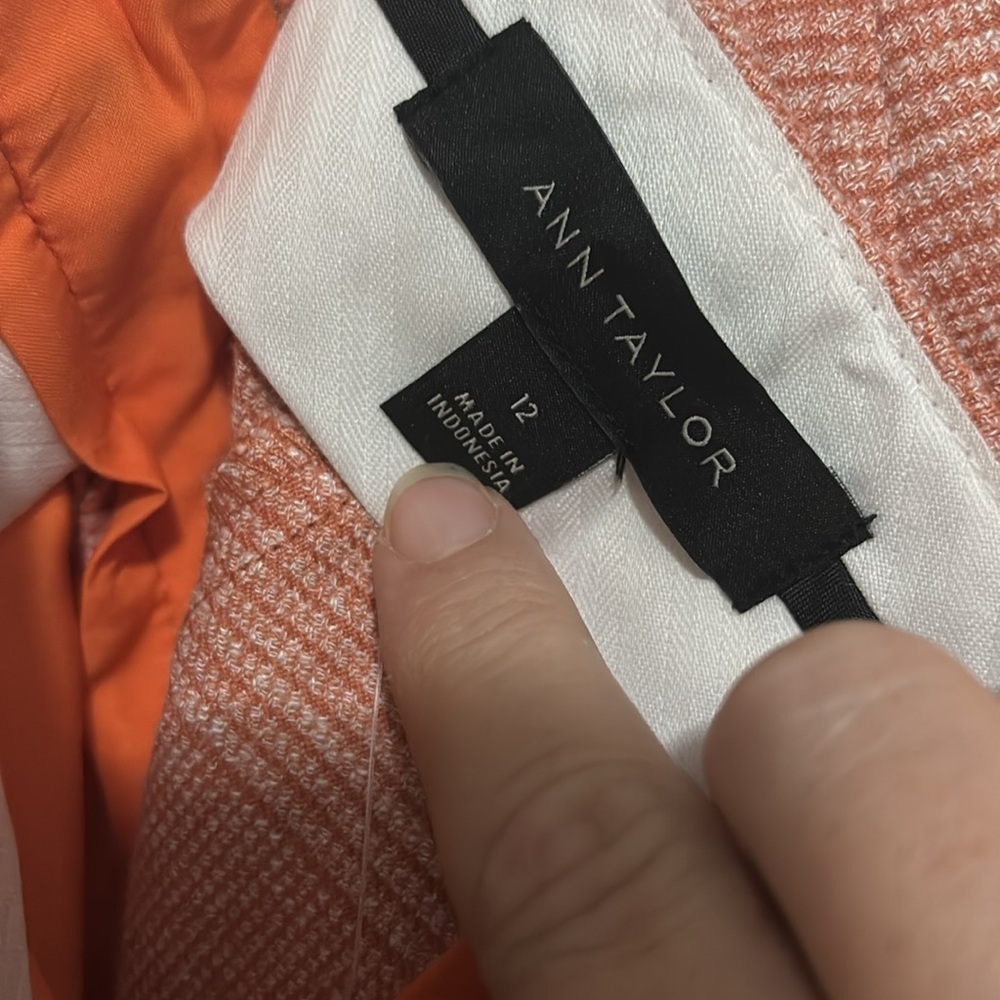 NWT Ann Taylor The Ankle High Rise Size 12 - Picture 3 of 5